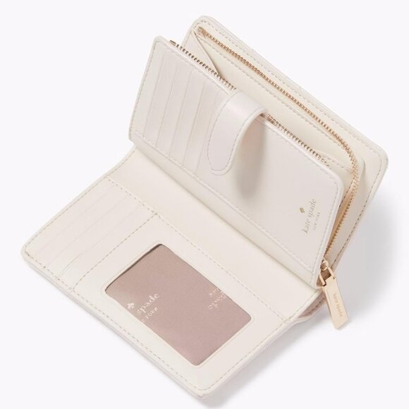 NEW Kate Spade Carey Quilted Medium Compact Bifold Wallet Parchment White - Picture 2 of 5